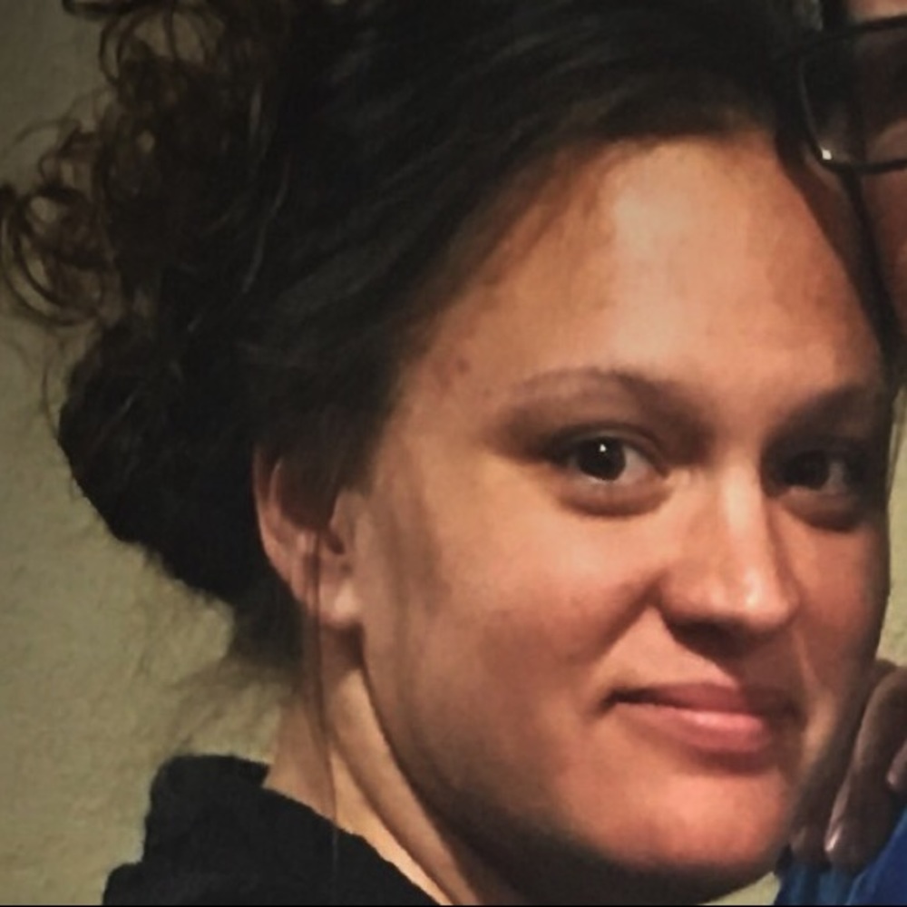 Meet your Posher, Amber